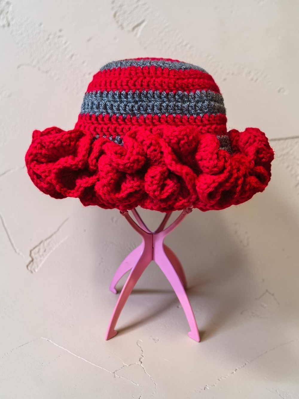 Crochet Ruffle Bucket Hat | Scarlet Muse - Picture 2 of 2